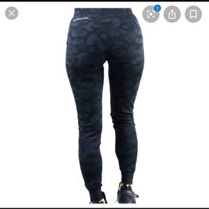 Women’s joggers